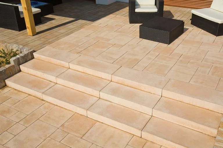 BRUK-BET Trawertyn® Bloki Schodowe rozwarte 50x50x40x15 - obrazek 2