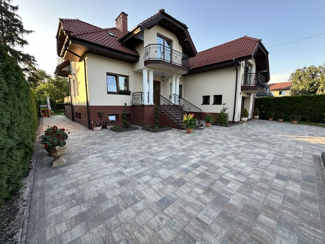 Polbruk TRIADA gr. 8 cm cieniowana