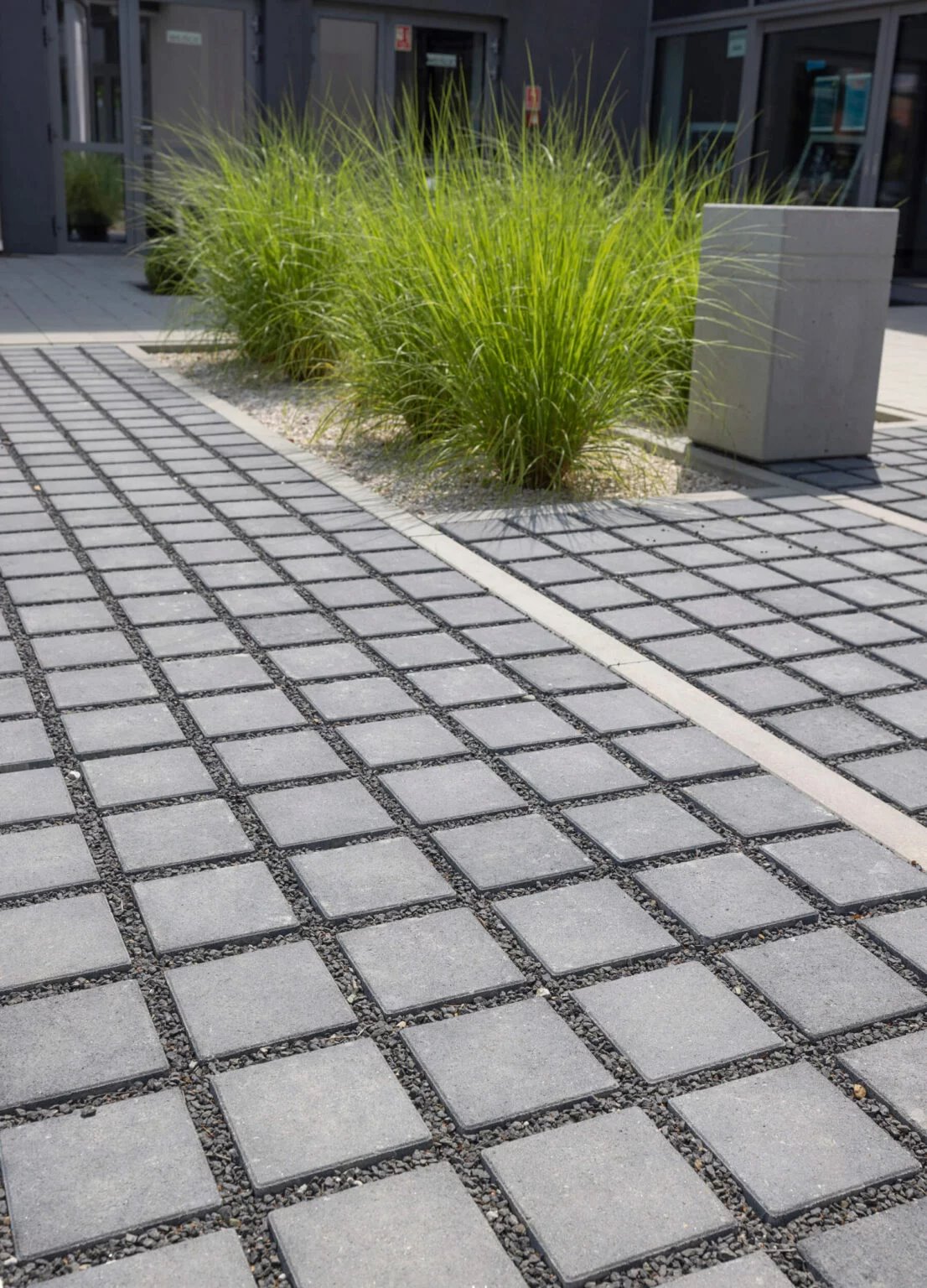 BRUK BET Novator UNI ECO kostka gr.8 HYDROFUGA - obrazek 2