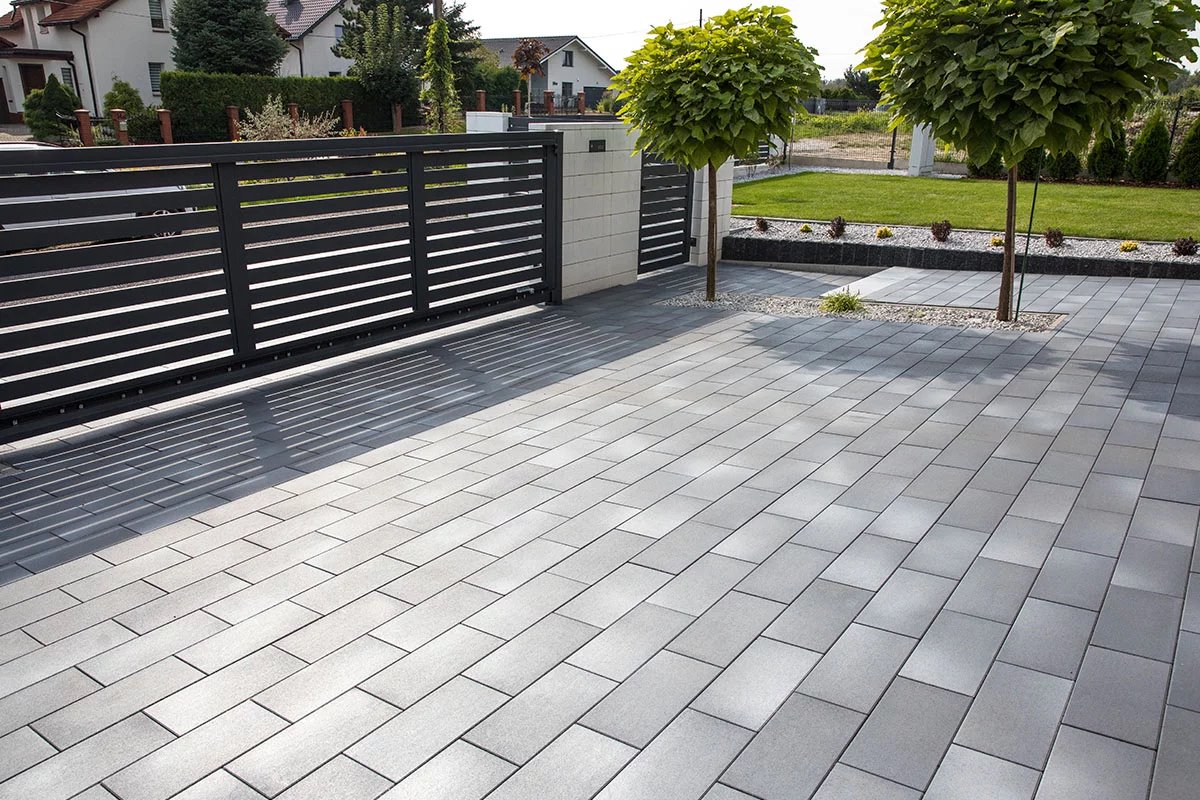 BRUK BET NOVATOR SOLO płyta gr. 8 METALIC COLOR 40x20